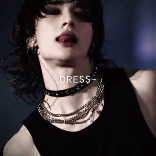 I'm sorry… nvm I'm not but I might watch this later 😝 #hyunjin