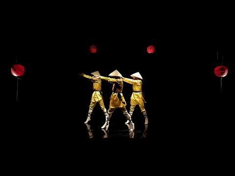 Dancing Strawhatz - Performance