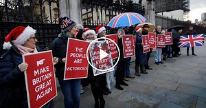 British Lawmakers Vote to Push Forward Brexit Bill