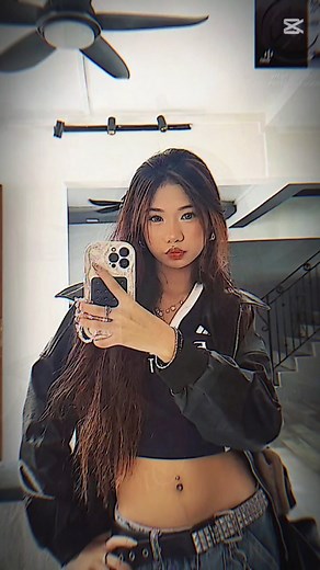 Pretty Girls of Singapore: A Beautiful Showcase