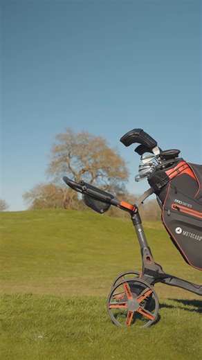 The QB2 is perfect for everyone... ⛳ Engineered for maximum comfort, this brand new trolley features an easy-push ergonomic handle that can be adjusted to suit your height, ensuring a smooth and comfortable push every time. https://bit.ly/3I28g10 #Motocaddy #Golfer #NewProduct #PushTrolley #QB2 | Motocaddy | Facebook