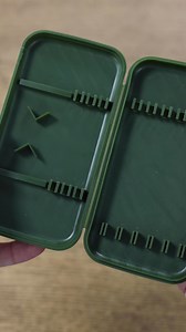 What fits in the Slim Case? We’ve packed it out to show you exactly how much you can fit inside this compact case that is smaller than most mobile phones. Perfect for players who like to travel light but stay fully prepared! ✅2 sets of darts fitted with shafts ✅2 sets of spare flights ✅2 sets of spare shafts The Slim Case is available in 5 colours Green, Blue, Red, Black and Stone grey - https://harrowsdarts.com/products/slimcase #HarrowsDarts | Harrows Darts