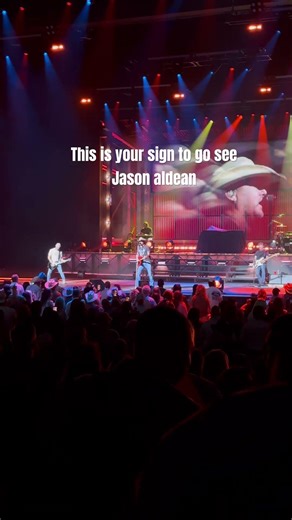 ⁠didn’t sing my fave song but still had the best time @JasonAldean