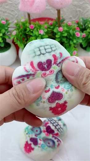 sweet choco explosion 💥🍫 so satisfying! 🤎 #chocobliss #viralshorts