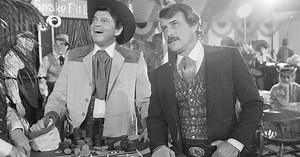 Robert Conrad, star of 'The Wild, Wild West,' dies at 84