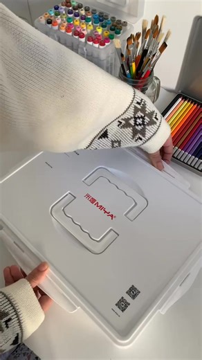 Description: 🎨【56 Vibrant Colours】- This set of gouache paint with 56 eye-catching vibrant colours. Benefit from rich colour selection and excellent mixing characteristics, whether you are a beginner or a professional artist, these vivid colours can meet your needs for colour, release your unlimited imagination. 🎨【High Quality, Rich Pigments】- HIMI gouache colours are made of high-quality pigments, thick and creamy. Feature excellent coverage and great mixing characteristics. Offering opaque w