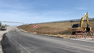 🚧Construction/Project Update: Crews are already making good progress on the 50 Highway Bridges project over Chipman Rd. Soon, motorists will be using the ramps while crew demo the old bridges. | MoDOT Kansas City