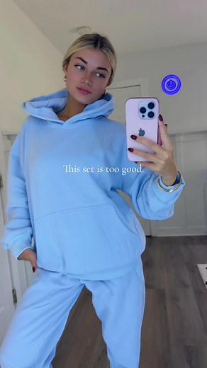 Ellie Moyer (@elliemoyer)’s video of Eyelashes Kit Set