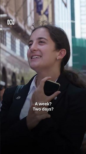 Insane 🤯 #WarOnWasteAU #CraigReucassel #Sustainability #FastFashion #Australia #Environment #Fashion