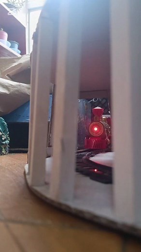 23K views · 183 reactions | Cómo hacer un túnel para tren navideño!  | Navidad Magic | Facebook