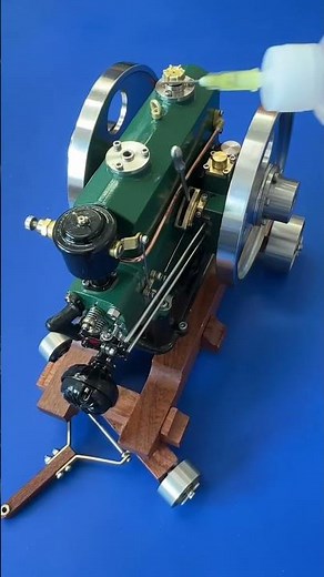 Miniature Gasoline Engine Watch How It Works #inventor_kr