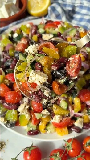 Mediterranean Kidney Bean Salad