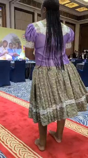 Luchwani Sichaba ! Made this piece within 24hours. Received these videos and pics all the way from Dubai 🙏🏽 | SILZ designs