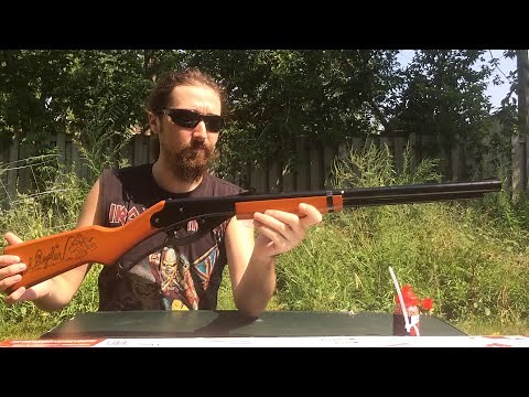 My First Daisy Red Ryder BB Gun .177 | Plinking In The Backyard | REVIEW