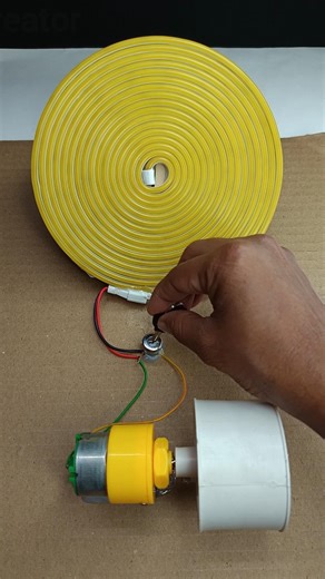 Powering Lemon Neon Light Using Gear Motor #tech #project #innovation