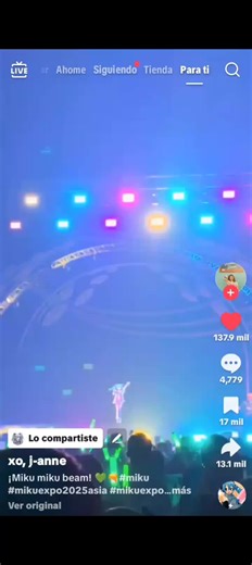 Concierto en Vivo de Miku: Experiencia Única