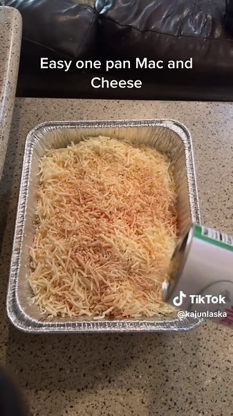 Delicious Smoked Mac and Cheese Recipe in One Pan