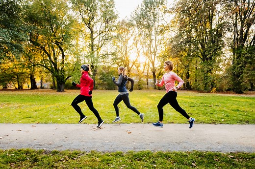 How fast you should be able to run 1km based on gender and age – from 20 to 75