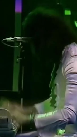 The March of the Black Queen Live in 1975