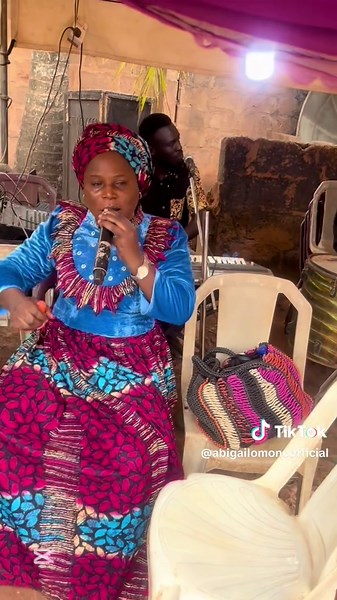 Ejumomi Kolai (Mercy Speaks) - Abigail Omonu 𝐅𝐫𝐞𝐞 𝐝𝐨𝐰𝐧𝐥𝐨𝐚𝐝 https://www.mediafire.com/file/25wj773jaq3356z/Ejumomi_Kolai_%28Live_Recoding%29_-_Abigail_Omonu.mp3/file