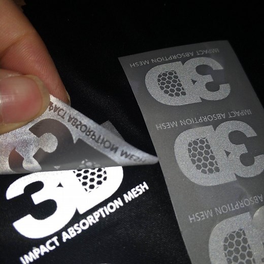 [Hot Item] Custom Reflective Logo Iron on Heat Transfer Sticker label for T-Shirt