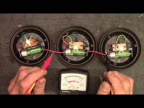 Solar Rechargeable Yard Light Hack