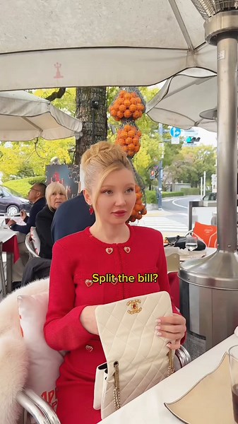 Discovering Slavic Culture: A Dating Perspective