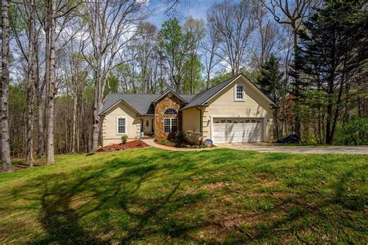 3724 Lexington Ct, Gainesville, GA 30504 - MLS 7746565 - Coldwell Banker