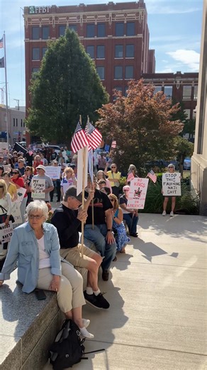 Video from the No Kings protest on Oct. 18, 2025 | The Kokomo Lantern