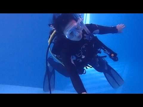 レギュレータリカバリー　スキューバダイビング中に呼吸装置が外れたときの対処方法