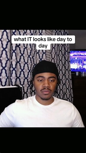 here’s what an entry level IT support job actually looks like day to day. Check my pinned video for roadmap to land your 1st IT role! #helpdesk #entrylevel #jobmarket