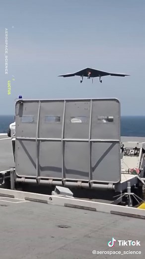 #science #aerospace #aerodynamics #Engineering #technology #usairforce #usnavy #lockheedmartin #x47b