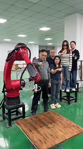 Manual teaching, no-programming spray painting technology#Spray painting robot#Six-axis robot#Industrial robots | 郝广利