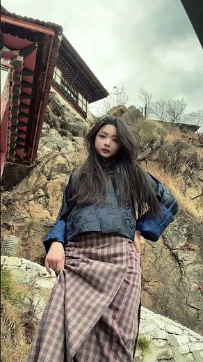 Beautiful Bhutanese girl || latest MTV || Latest Bhutanese songs || Latest Dzongkha Music #bhutan