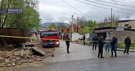 Garages in North Mitrovica owned by Serbs demolished, municipal inspection did not approve the demolition - Kosovo Online