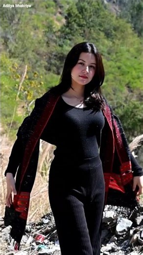 the humma song dance / the humma song dance girls