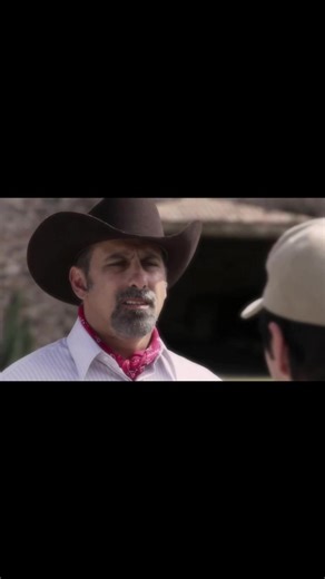 @El Bere Bere El Chema EP: 8/84 La historia del mayor enemigo de El Señor de los Cielos, El Chema Venegas, sus orígenes y cómo se convirtió en uno de los pilares del crimen organizado mundial. Episodios 84/84 El Chema José María Venegas, mejor conocido como El Chema, es un personaje ficticio de la serie de Telemundo El Señor de los Cielos , creada por Luis Zelkowicz. El papel fue interpretado por Mauricio Ochmann desde el último episodio de la primera temporada de la serie en 2013 hasta el final