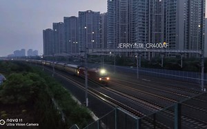 【157km/h顶速】一起来感受一下Z271达速通过的压迫感！