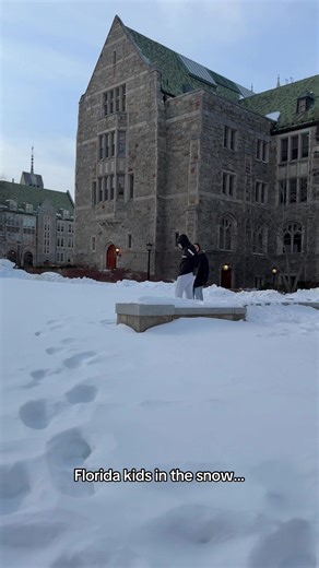 Tell me you’re from Florida without telling me you’re from Florida… #snowfight #snow #floridian #fun