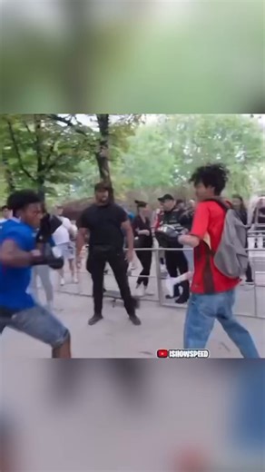 359K views · 2.9K reactions | ¿HAY ALGO QUE SPEED NO HAGA BIEN?  Un fan retó a Speed a una pelea de box, el streamer mostró que también se le da bien el deporte de contacto. 壘 | ESPN Fans | Facebook