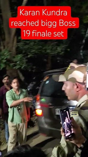 Kran kundra with Sunny leone reached Bigg Boss 19 grand finale set