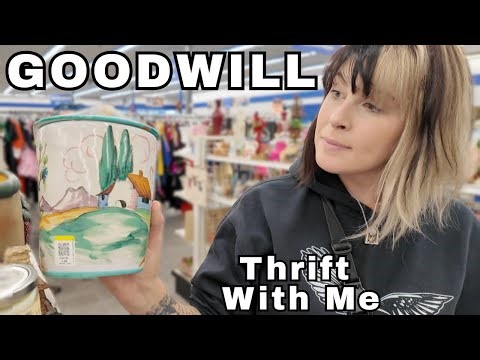 Goodwill Shelves Were LOADED With Fresh Treasures!