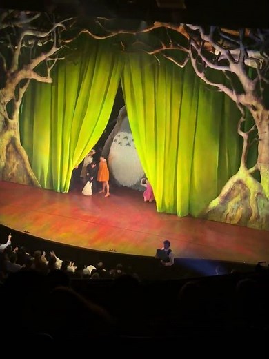 Totoro In London!:) Live in London West End 2026! 🩶💚🖤 a Must Watch!:)