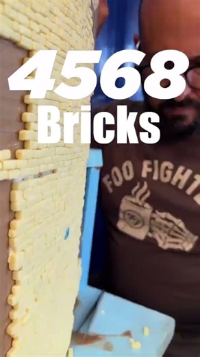 Building a miniature castle with thousands of tiny bricks! #dnd #warhammer