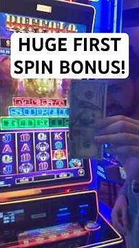 CRAZY Win on the First Spins! #slots #lasvegas