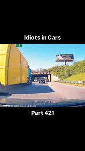 Low bridge! FOLLOW @dashcam__clips FOR DAILY CRASHES #roadtrip #roadrage #dashcamclips #road #dashcamusa #crash #dashcam #dashcamvideos #drivingfail #driving | Dashcam Clips