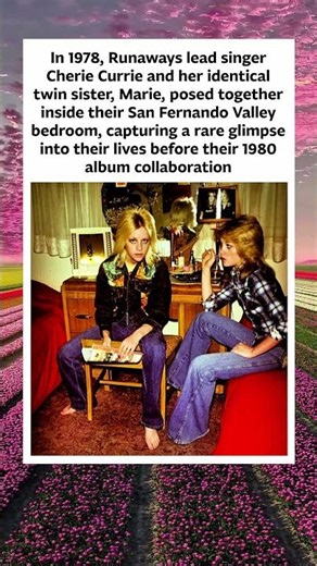 The Currie Twins in Their Bedroom (1978) 👯