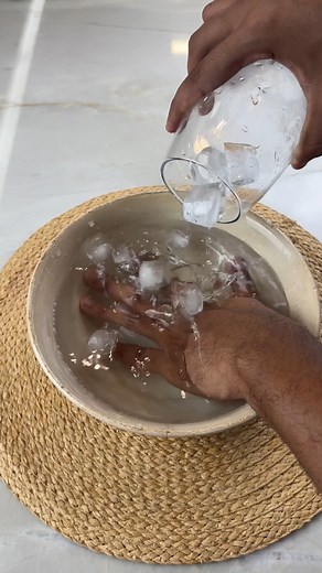 Do this exercise for 5 minutes with your hands in ice water. | Pepper tips