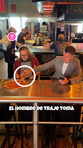 Error de Pizza Lleva a Lección ¿Alguna vez comiste la pizza de otro por error? . . . (Sólo con fines de entretenimiento. Consulte a profesionales si se presentan orientaciones sobre actividades. Si se muestra alguna marca, no implica ninguna afiliación. Si se inspiran en hechos reales, pueden incluirse adaptaciones creativas. El contenido puede incluir imágenes públicas.) | Fabiosa México