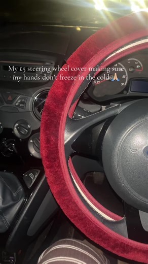 Super Stretchy Steering Wheel Holder for Winter